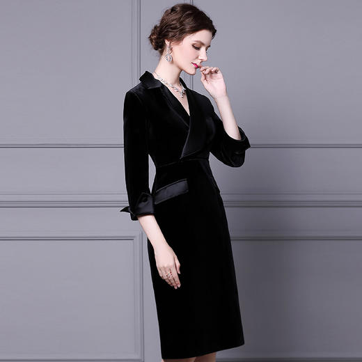 ZL-XQ1196金丝绒连衣裙西装领新款御姐范过膝收腰显瘦打底裙 商品图1