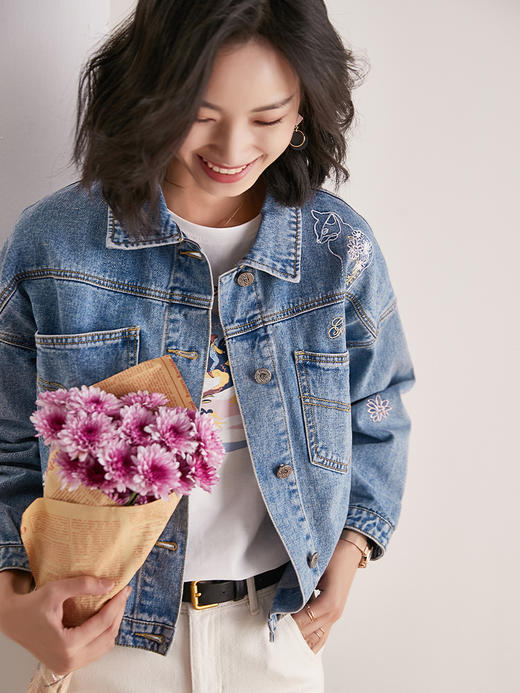 动物刺绣短款显腰落肩口袋长袖方领牛仔外套女 商品图0