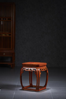 红桥红  家具严选  缅甸花梨（大果紫檀）  【35 仿故宫文竹 方凳】