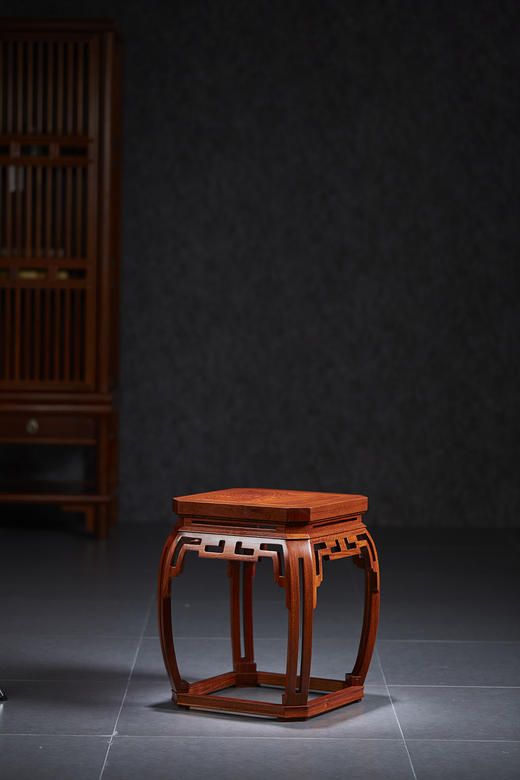 红桥红  家具严选  缅甸花梨（大果紫檀）  【35 仿故宫文竹 方凳】 商品图0