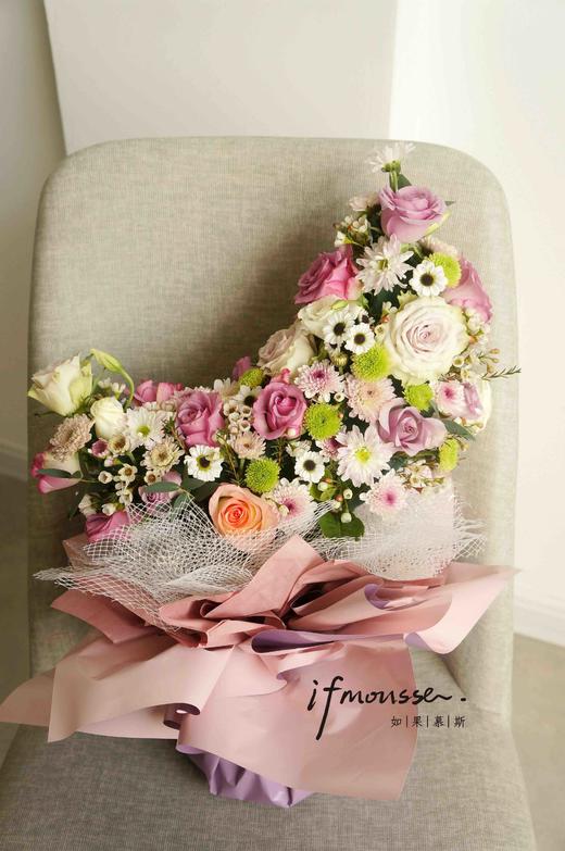 「小花花」月亮船定制花束 商品图1