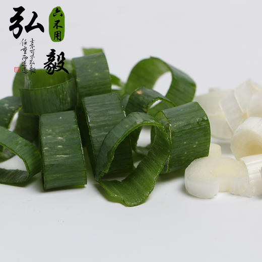 【弘毅六不用生态农场】六不用 大葱 露地种植 商品图4