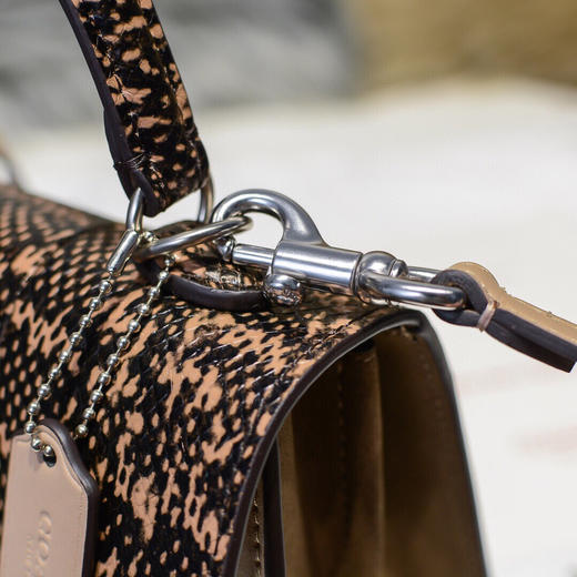 秋冬特价520 蔻驰coach 新款拼色蛇纹tabby 20号手柄手袋3787 这款