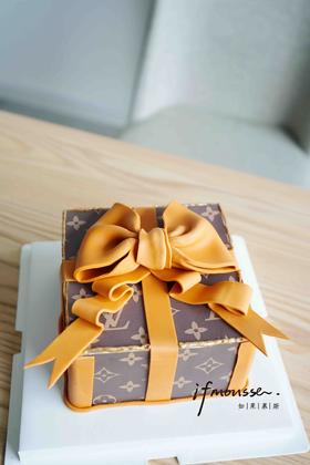 「女士」lv 高定奶油蛋糕