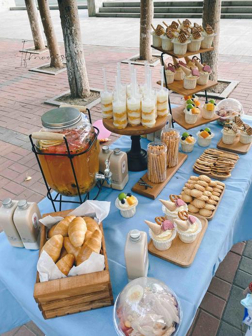 「甜品台」简约高性价比甜品台 联系客服 商品图3