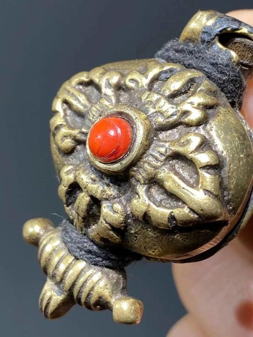 藏传利馬铜镶珊瑚嘎乌盒， 顺丰包邮 商品图2