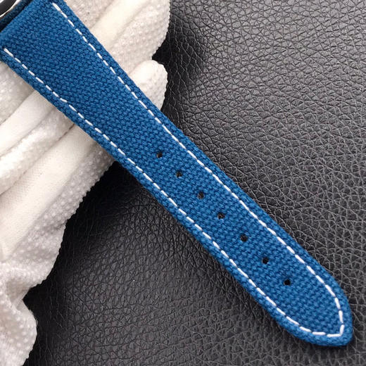 ZF优雅之作 再攀钢表新高峰 百达翡丽新品——PP Ref.6007A-001（普朗菜乌特制表大楼纪念款）
【精彩细节】腕表尺寸40mm 商品图8