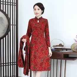 MQ-MZL8135冬装新款加绒加厚连帽旗袍连衣裙两件套 商品图3