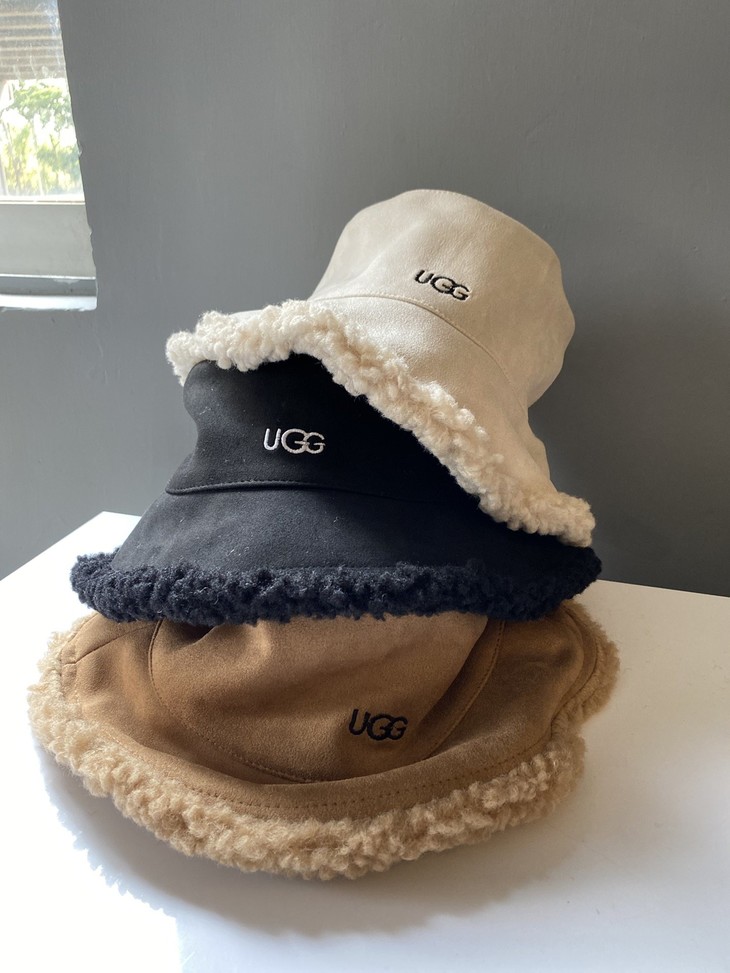 ugg火遍时尚圈羊羔毛渔夫帽