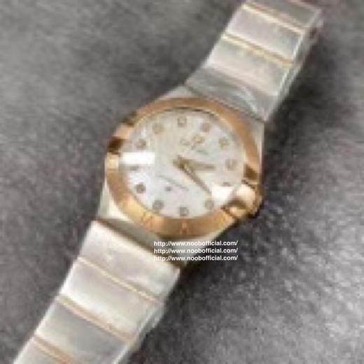 8848F厂岀品欧米茄星座系列，24毫米 搭载原版欧米茄1376专用机芯优势1，真钻一级贝母字面2，表带工艺还原专柜，更舒适，工艺目前为止独家3，表带18K金盾牌，还原专柜，比市场更逼真，四个角无缝 商品图2