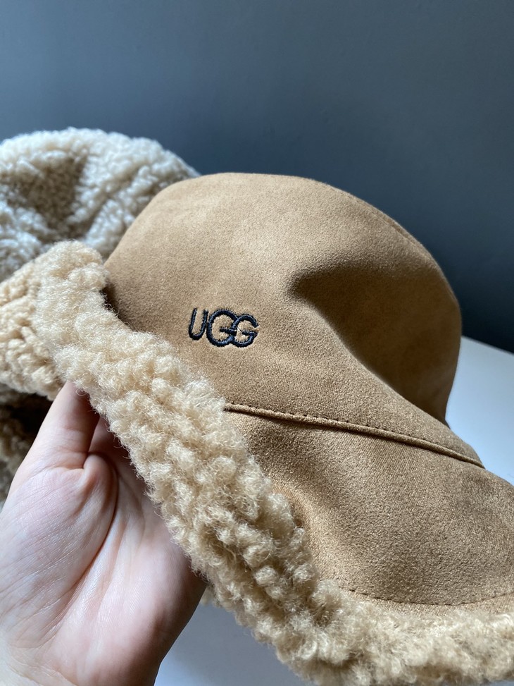 ugg火遍时尚圈羊羔毛渔夫帽