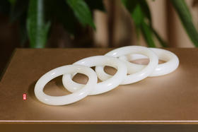 和田玉（羊脂玉）细条俄料平安镯（圈口请咨询客服）