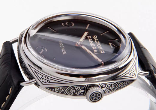 N出品：noobmaker新神器-高版本佛罗伦萨限量版PAM00672震撼登场引领潮流，精工细琢，雕花工艺全新升级，整表采用316精钢雕刻，纹路圆润清晰，极具历史感与复古色彩！ 商品图6