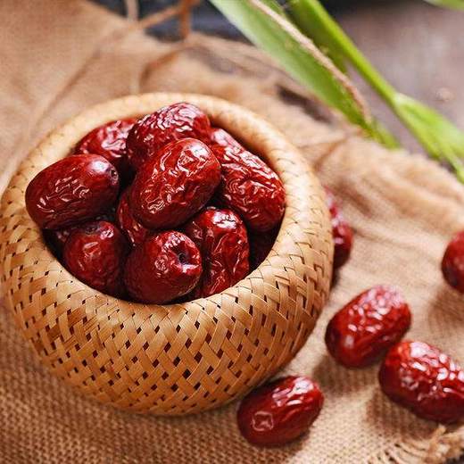 2023年新疆特产灰枣/骏枣 非水洗烘干5斤 新疆产地发货 商品图0