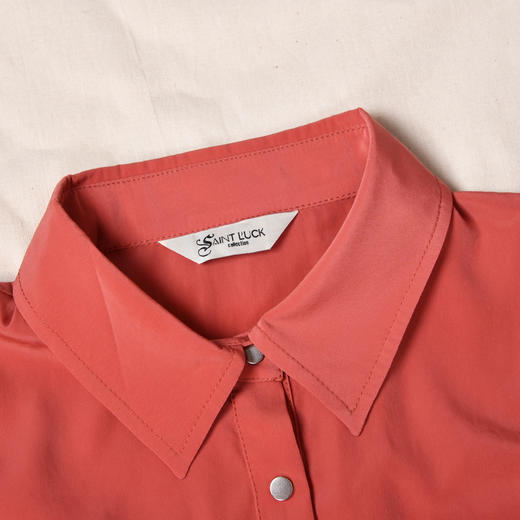 SAINT L’UCK/圣媛女装新款中长款纯色衬衫SA320E52 商品图2