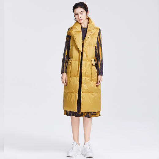 圣三利女装 新款时尚休闲翻领中长款纯色羽绒马甲SL1941499 商品图1