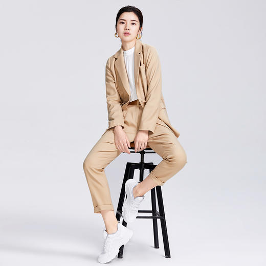 SAINT L’UCK/圣媛女装秋季新款休闲西装外套SA320A56 商品图3