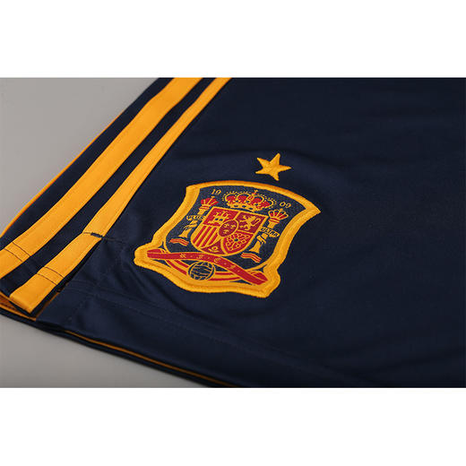 ADIDAS/阿迪达斯 西班牙2020欧洲杯主场短裤儿童款FI6243 商品图3