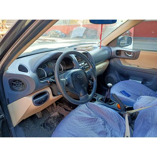 【月租-北京】华泰 圣达菲 2.0L 汽油手动两驱天窗版 商品图7