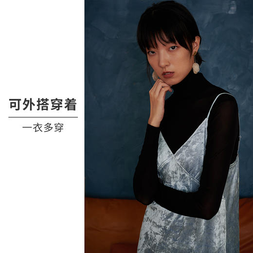 HSIA遐 睡裙女春秋新款高品质莫代尔天鹅绒深V可外穿性感吊带裙 商品图3