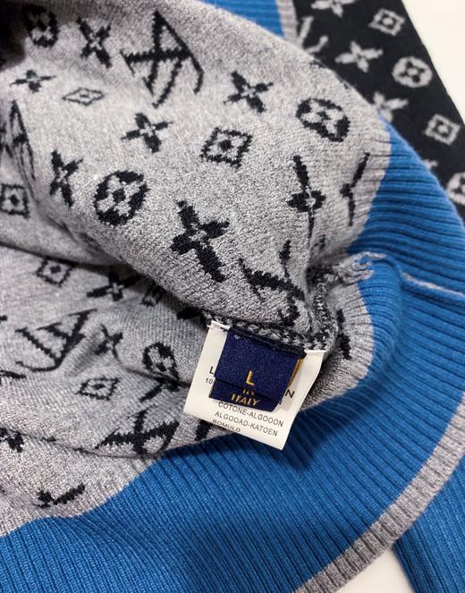 点此购买lv男女高领满印针织毛衣表167285