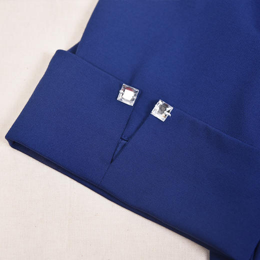 SAINT L’UCK/圣媛女装  时尚休闲纯色针织衫，上衣SA120V22 商品图4