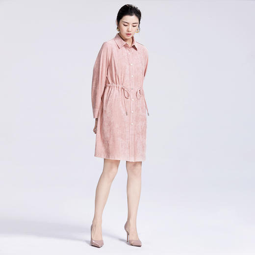 SAINT L’UCK/圣媛女装    时尚优雅中长款麂皮绒纯色风衣SA319F18 商品图3