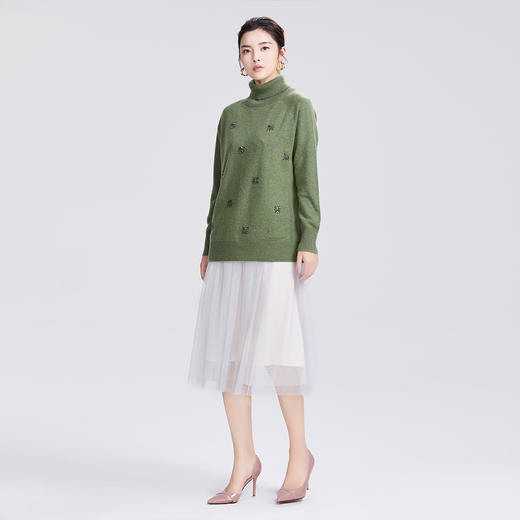 SAINT L’UCK/圣媛女装 新款亚克力花朵高领羊毛针织衫SA419M02 商品图3