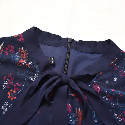 SAINT L’UCK/圣媛女装新款中长款碎花连衣裙SA120L10 商品图2