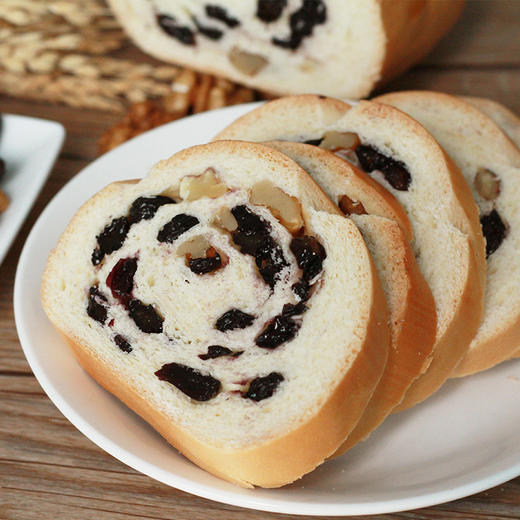 新疆俄罗斯风味果仁白列巴500g 商品图5