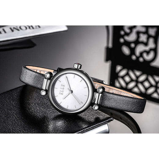 elle女士手表黑色el20260s01n