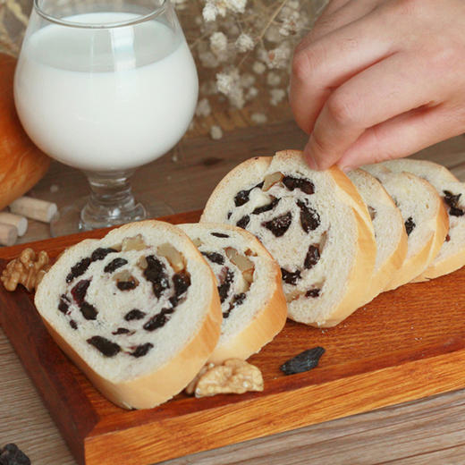 新疆俄罗斯风味果仁白列巴500g 商品图6