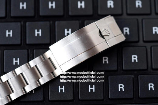 Green绿厂劳li士2020新款潜航者41系列黑水鬼，日本京瓷材料配方，尺寸41mm*12.25，密底，男士腕表，2824自动机械机芯，精钢表带 商品图2