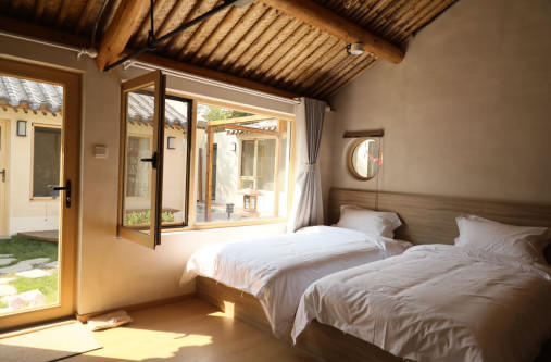 【北京延庆】蒲里日记丨带私汤的田园乡村度假屋，一栋自然山水中轻奢型的度假民宿【BW】 商品图11