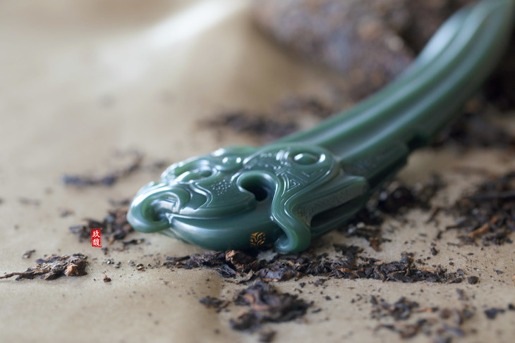 和田玉(青玉)茶刀