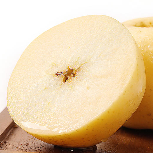 【晚45天下树】烟台精品奶油富士 非黄金帅 脆香可口 多汁味浓 大山的宠儿苹果 商品图5