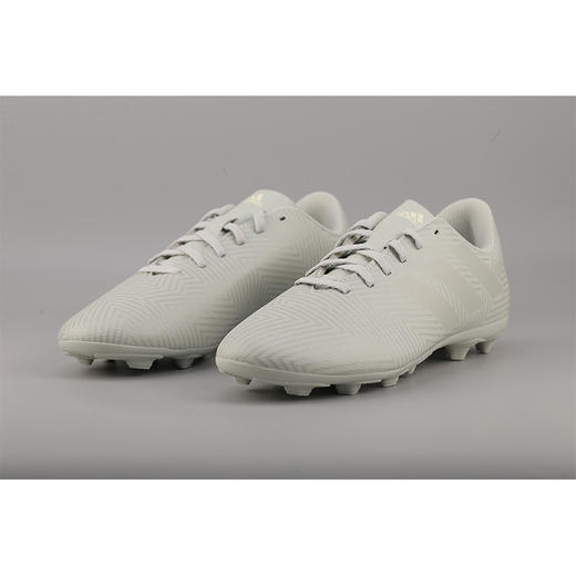 ADIDAS/阿迪达斯 NEMEZIZ 18.4 FxG J 儿童FXG足球鞋DB2356 商品图2