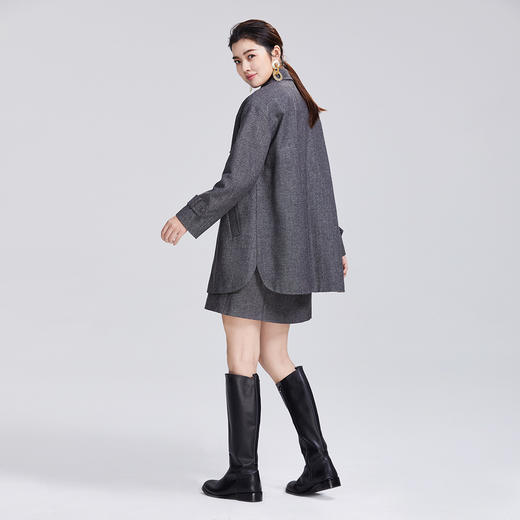 SAINT L’UCK/圣媛女装 冬季新品衬衫式斜纹金葱毛呢棉服外套SA320Q52 商品图3