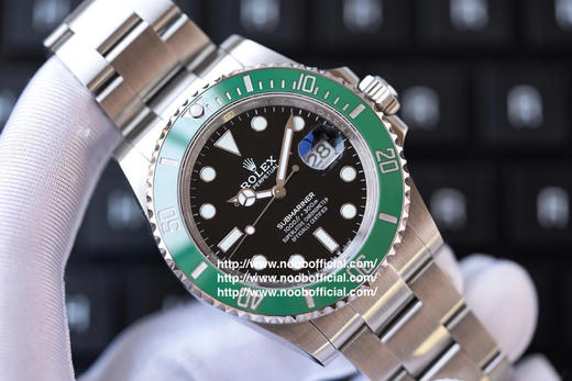 Green绿厂劳li士2020新款潜航者41系列绿水鬼，日本京瓷材料配方，尺寸41mm*12.25，密底，男士腕表，2824自动机械机芯，精钢表带 商品图9