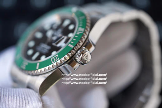Green绿厂劳li士2020新款潜航者41系列绿水鬼，日本京瓷材料配方，尺寸41mm*12.25，密底，男士腕表，2824自动机械机芯，精钢表带 商品图11