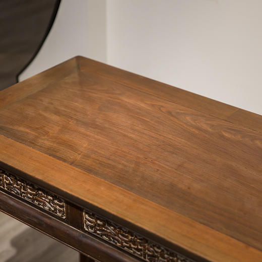 清代  红木高束腰螭龙纹条桌 商品图2