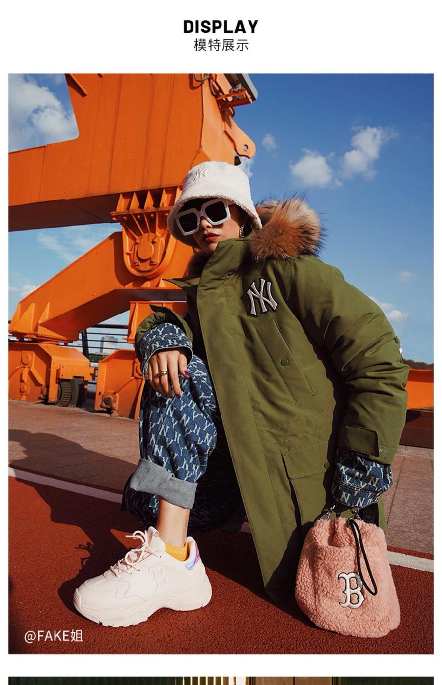 点此购买 mlb毛领连帽中长款工装羽绒服 谱167777