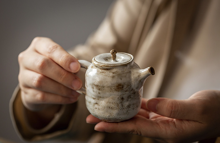 茶香记粉引手刷釉岩陶手拉壶手拉胚朴素简洁有韵味粉引