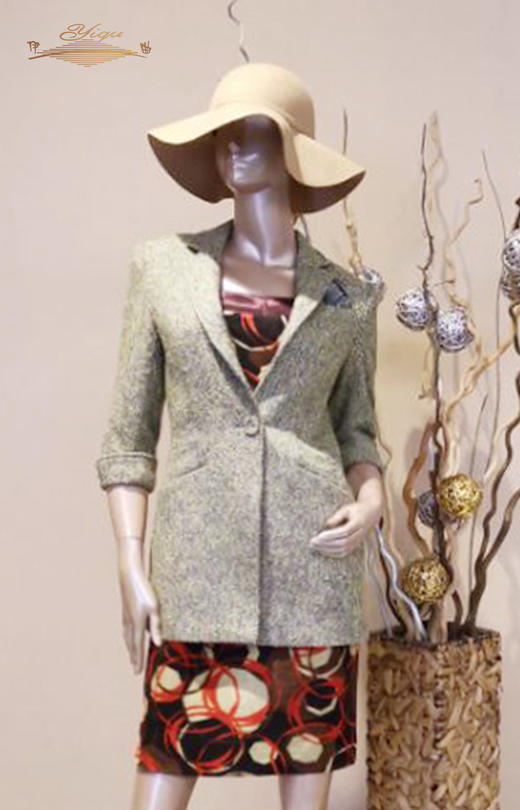 【特惠】YIQU |“闲庭漫步”西装上衣（森黄·含35%羊毛） 商品图0