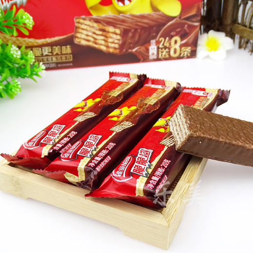 雀巢脆脆鲨巧克力牛奶味/花生味威化饼 商品图1