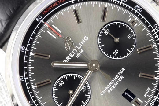 GF新品百年灵璞雅B01计时腕表Premier B01 Chronograph （吴彦祖同款）材质： 316L精钢直径： 42毫米厚度： 13.65毫米表镜： 锅盖弧面蓝宝石，双面防眩处理表底 商品图6