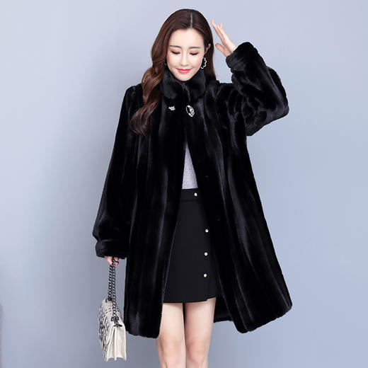 气质优雅水貂皮草仿貂毛领外套货号am7197