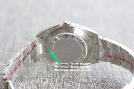 EW2020新品劳力士蚝式恒动型41系列1⃣️搭配劳力士全新3230机芯；2⃣️与原装一致厚度12mm：表径41mm；3⃣️打磨字钉；瑞士冰蓝色夜光，与劳力士原厂夜光一致 商品图7