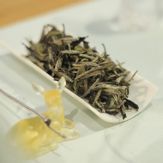 2012年涵香白牡丹罐装150g 商品图1