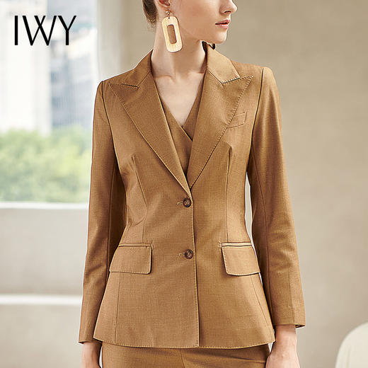 IWY/驼色长袖西装马甲长裤三件套装193077C1P1M1 商品图1